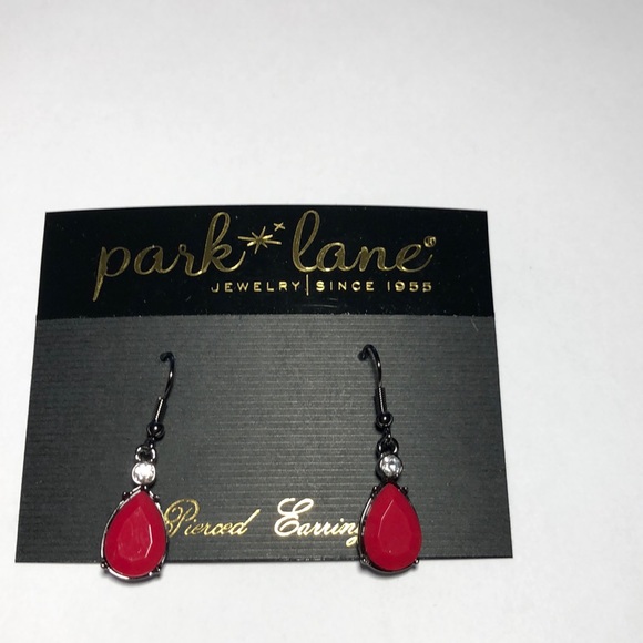 Park Lane Spellbound red teardrop earrings - Picture 1 of 1